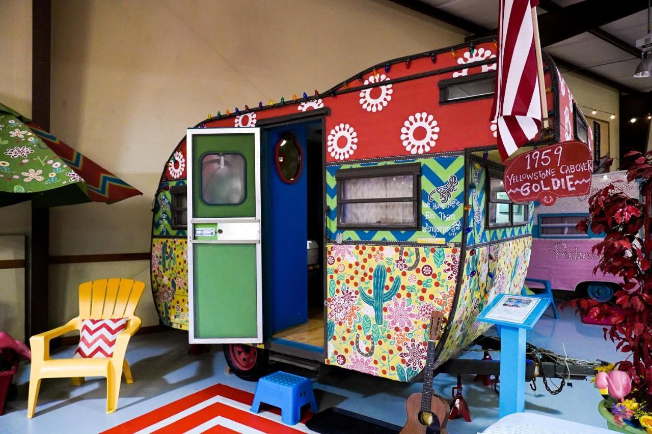Warrenton Lone Star Glamp Inn מראה חיצוני תמונה