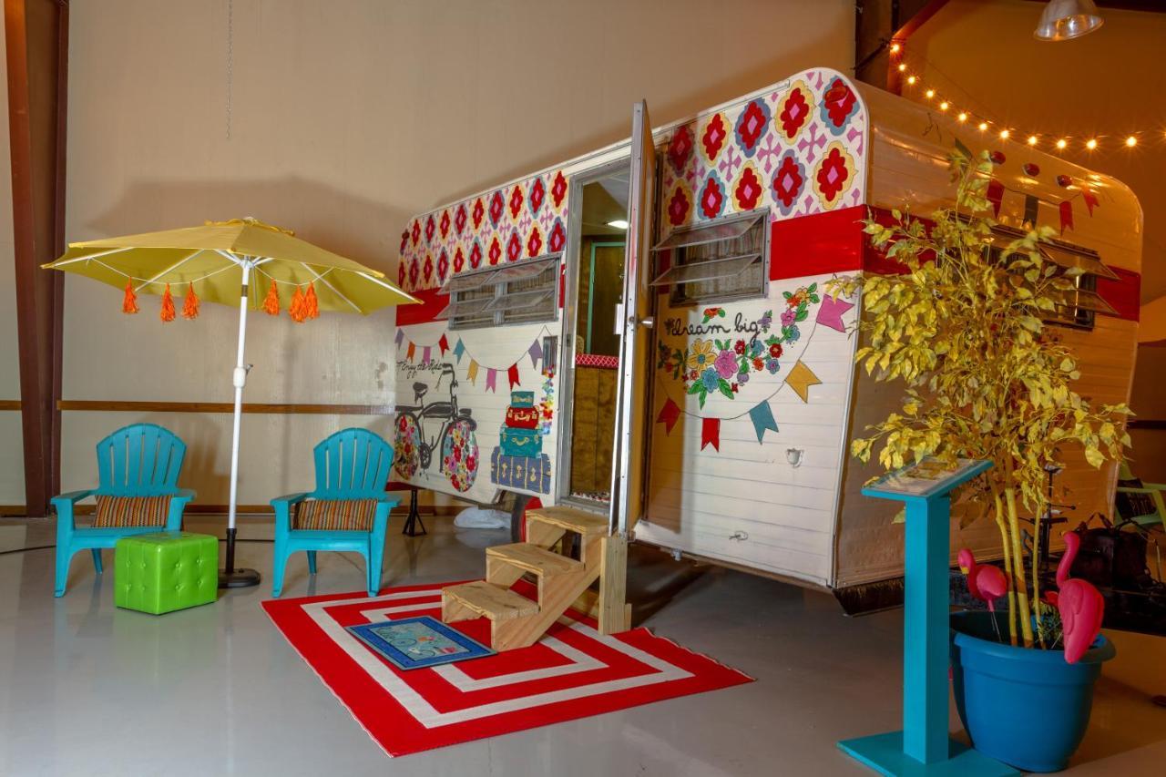 Warrenton Lone Star Glamp Inn מראה חיצוני תמונה