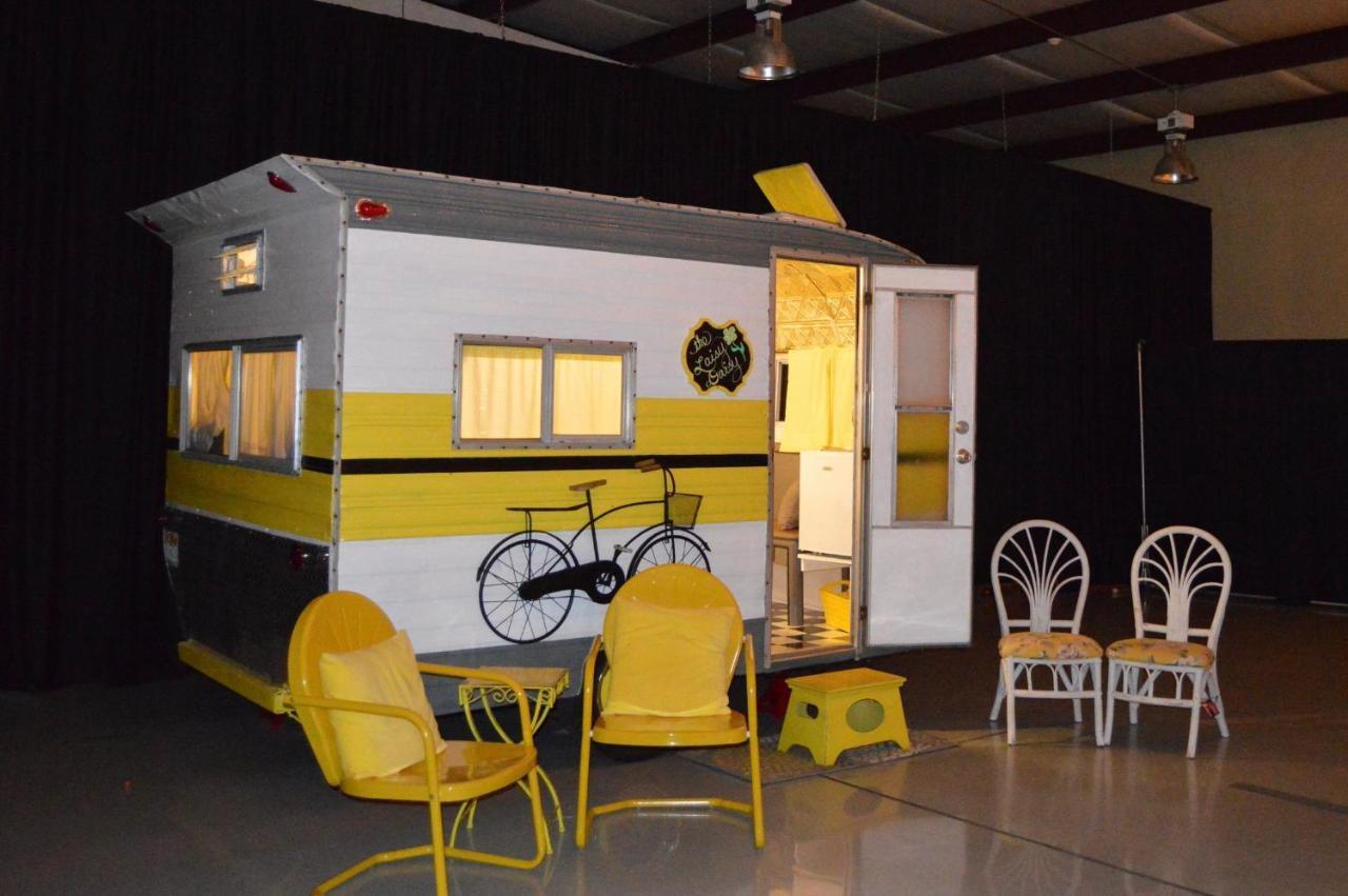 Warrenton Lone Star Glamp Inn מראה חיצוני תמונה